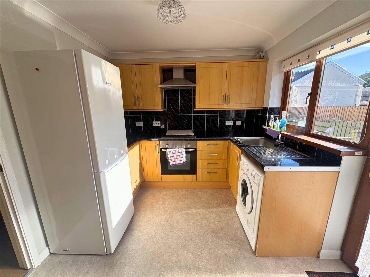 Property thumbnail 6