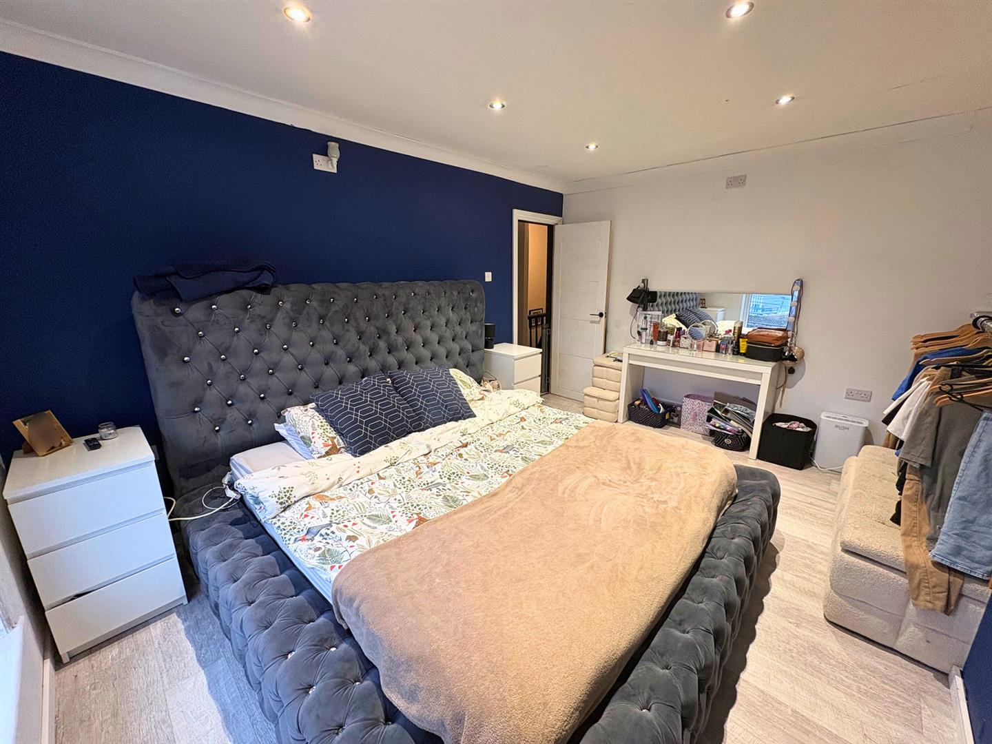 Property thumbnail 17