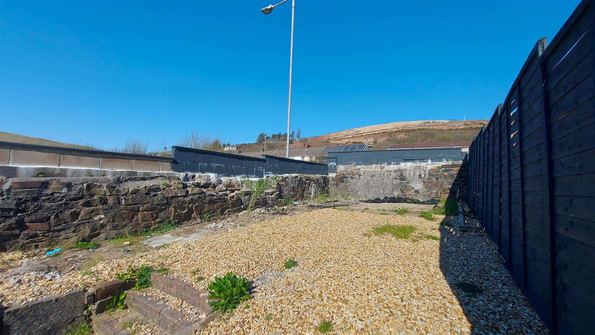 Property thumbnail 23