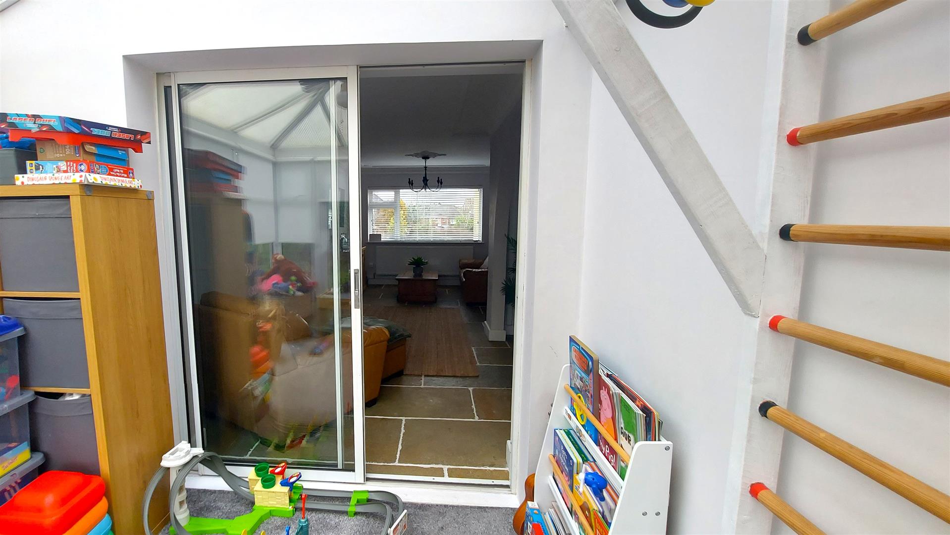 Property thumbnail 10