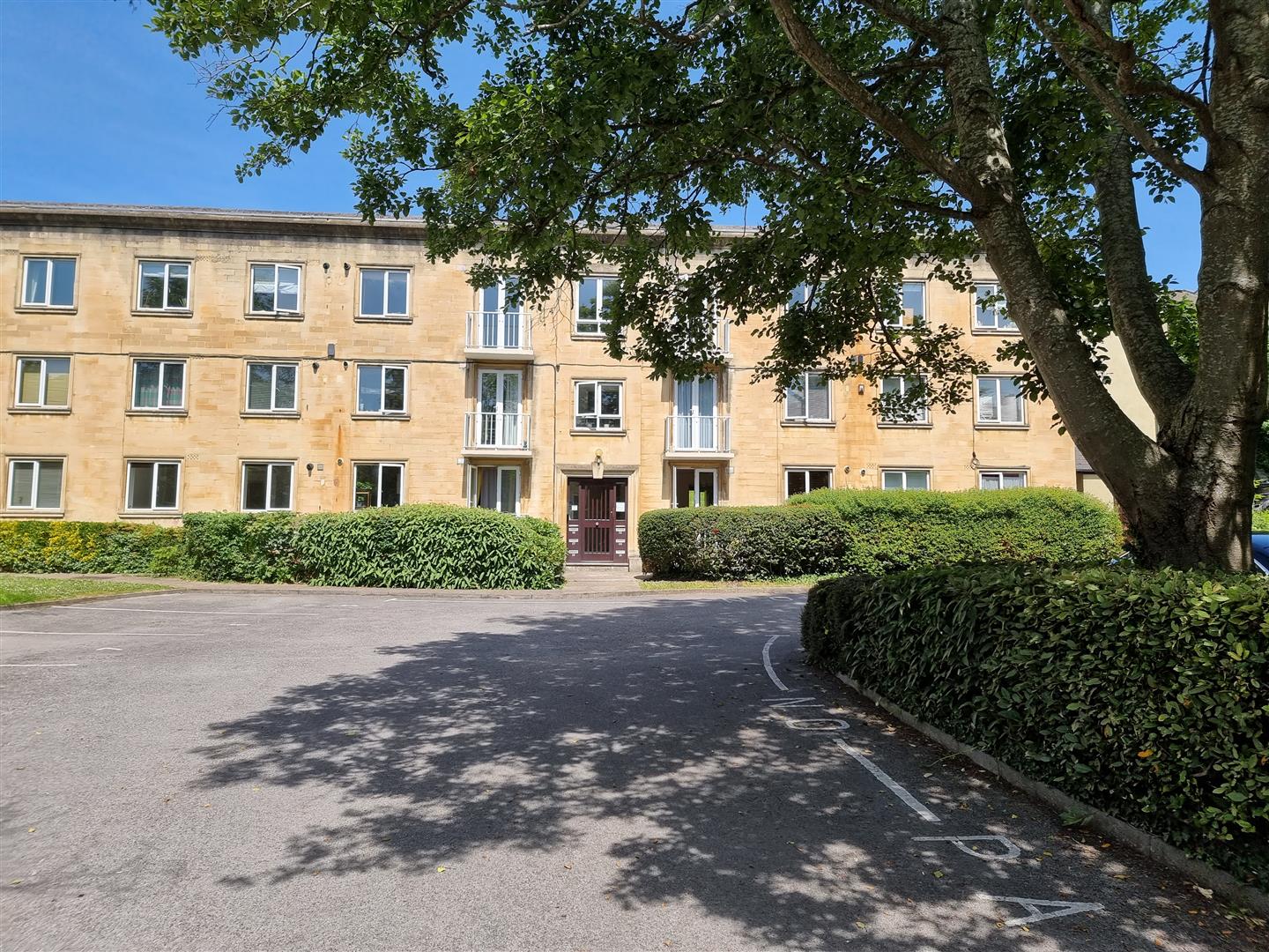 Kensington Court, Bath, BA1