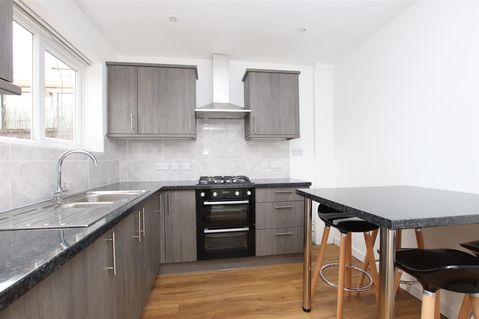 Melrose Grove, Bath, BA2