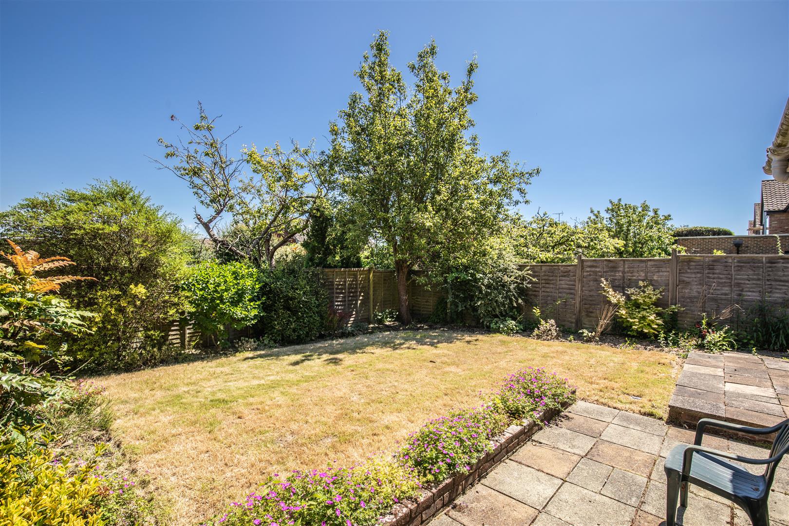 3 Bedroom Bungalow, The Avenue, Kingston, Lewes, BN7 3LL Oakfield