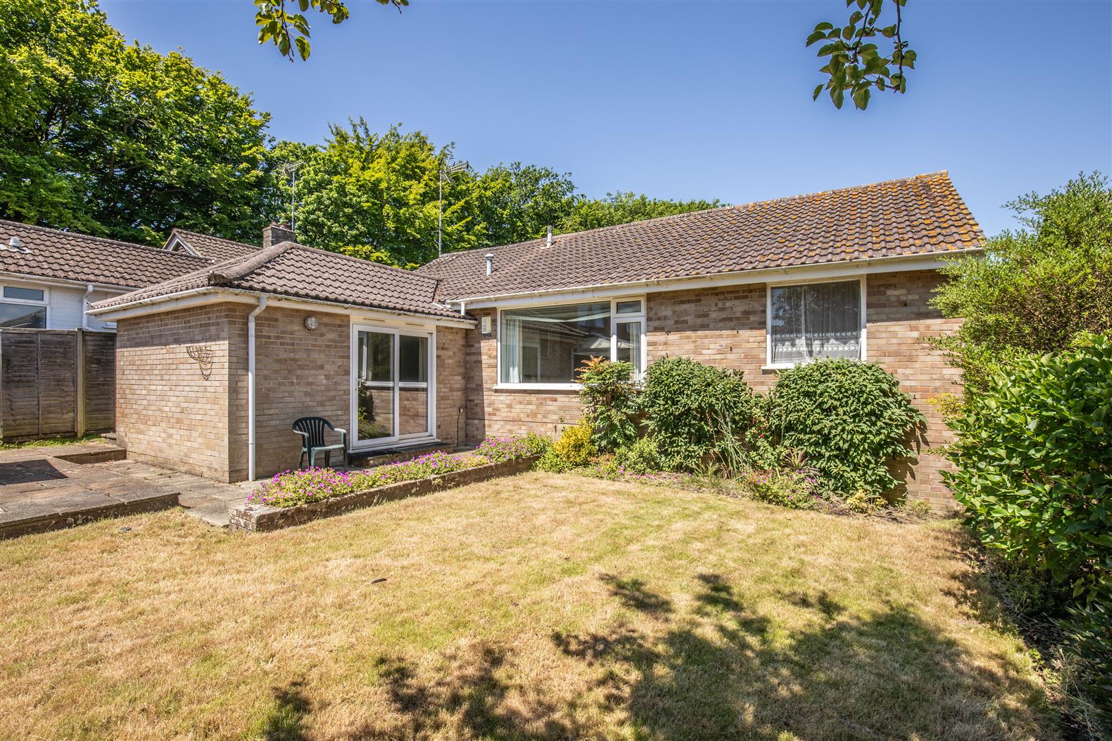 3 Bedroom Bungalow, The Avenue, Kingston, Lewes, BN7 3LL Oakfield