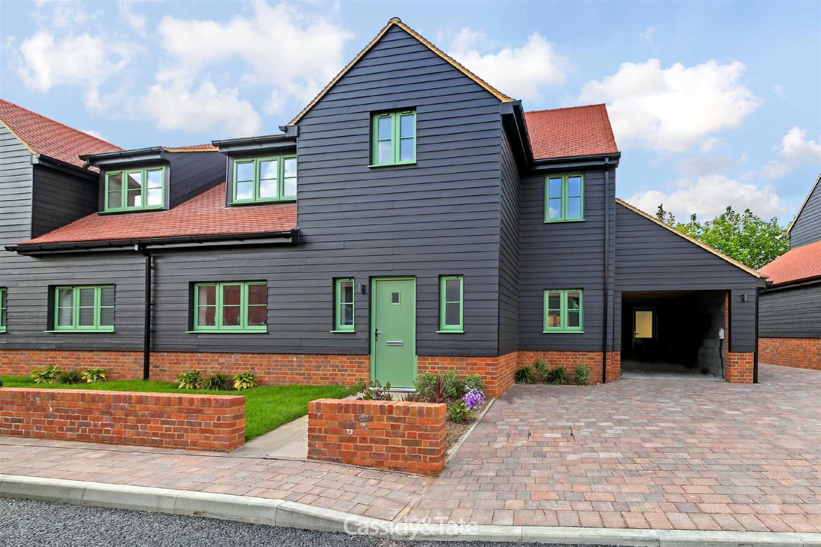 Chiltern Hills Close, New Ground Road Aldbury, Tring