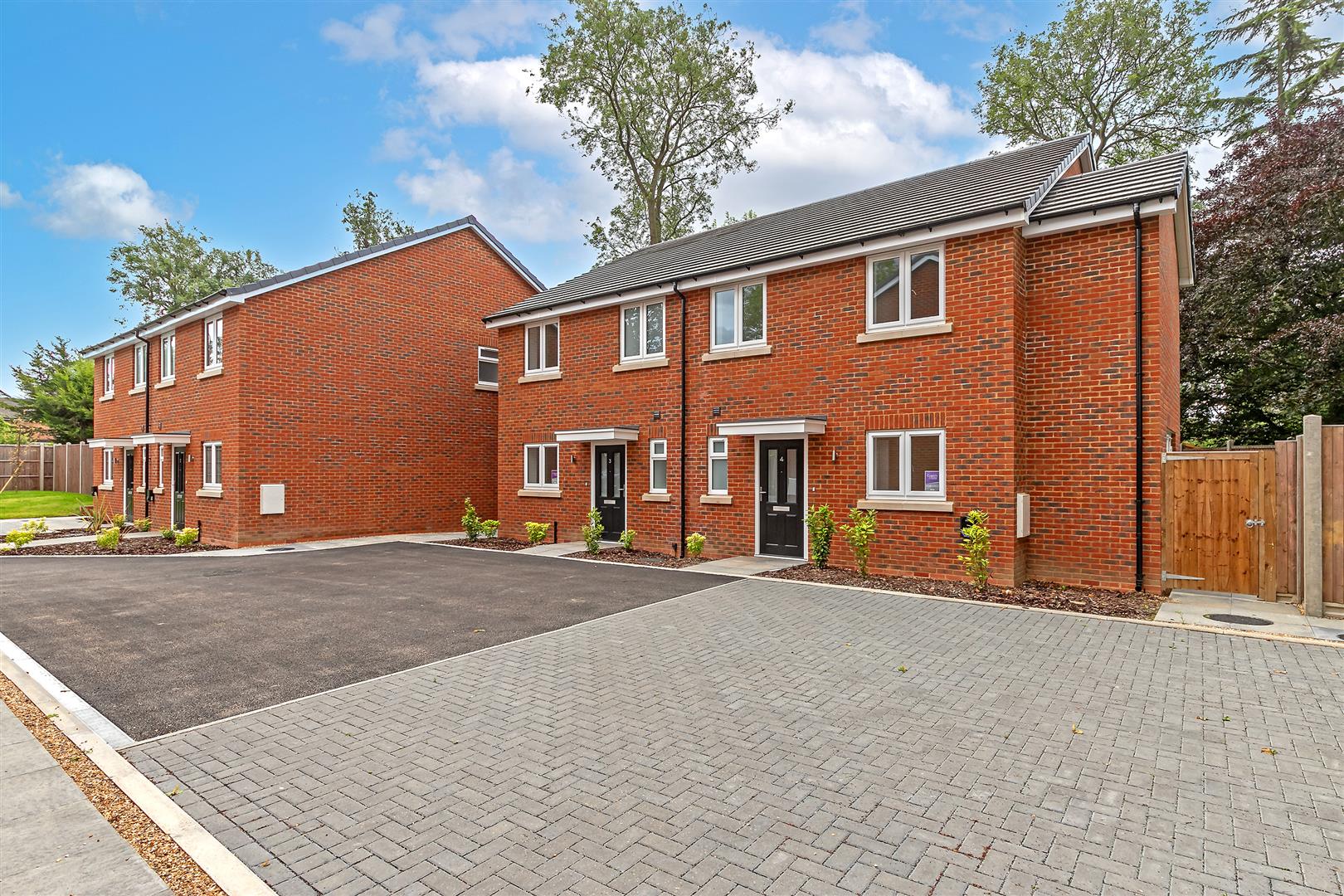 Oakwood Road, Bricket Wood, St. Albans