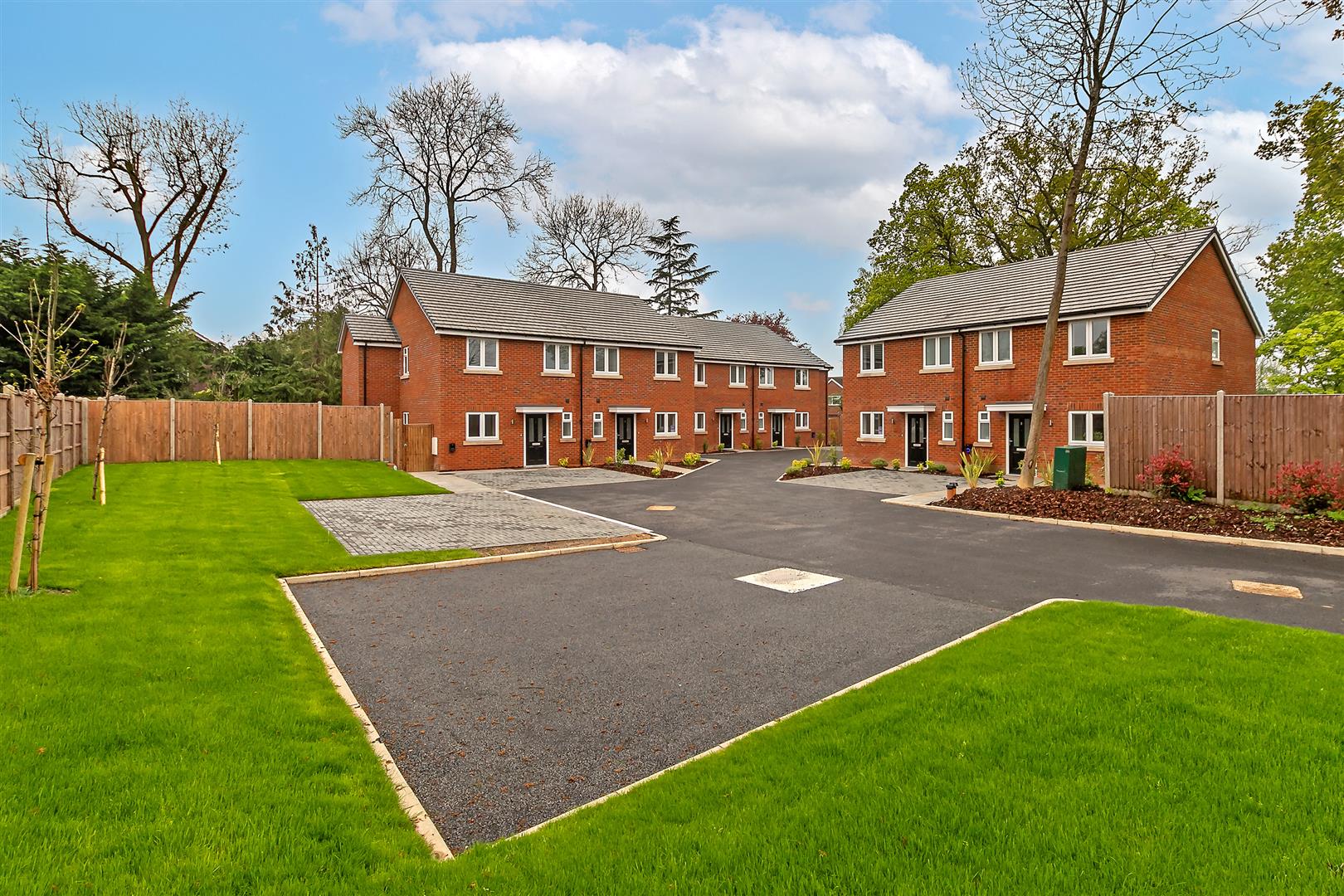Oakwood Road, Bricket Wood, St. Albans
