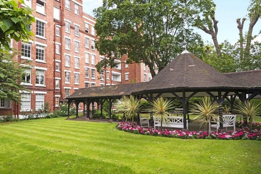 Addison House Garden