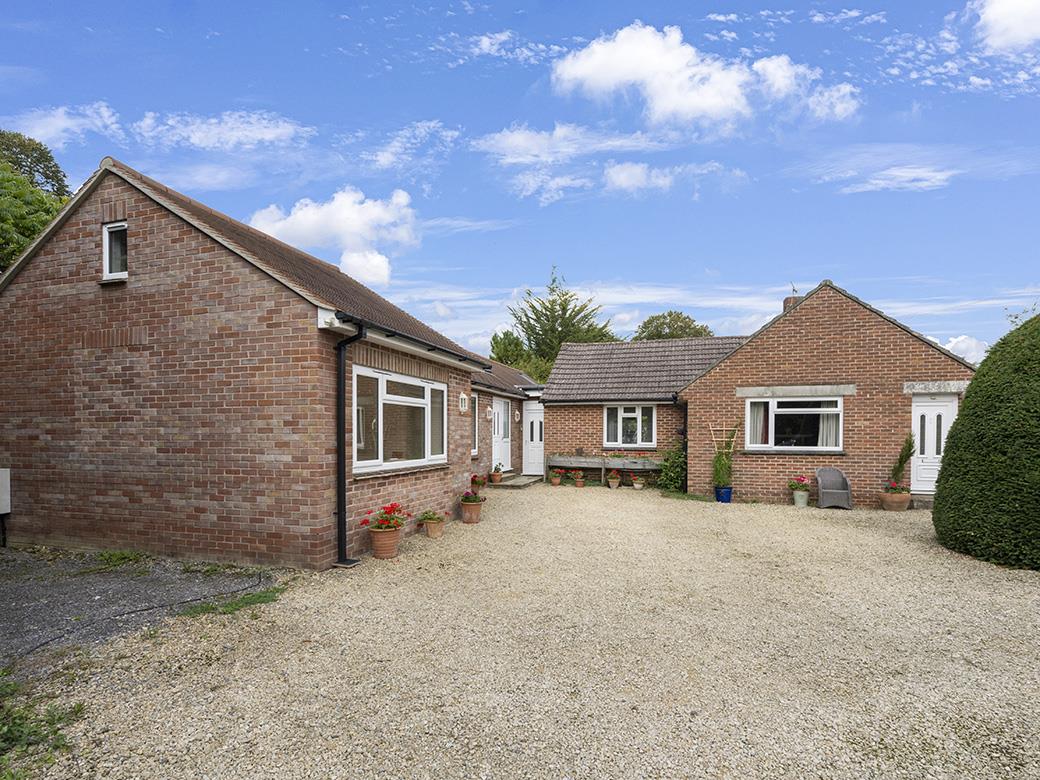 Longburton, Sherborne, DT9
