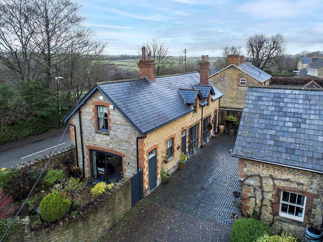 Bazzleways Close, Milborne Port, Sherborne, DT9