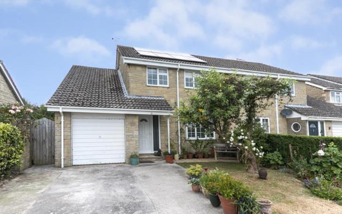 Quarry Lane, Longburton, Sherborne, DT9