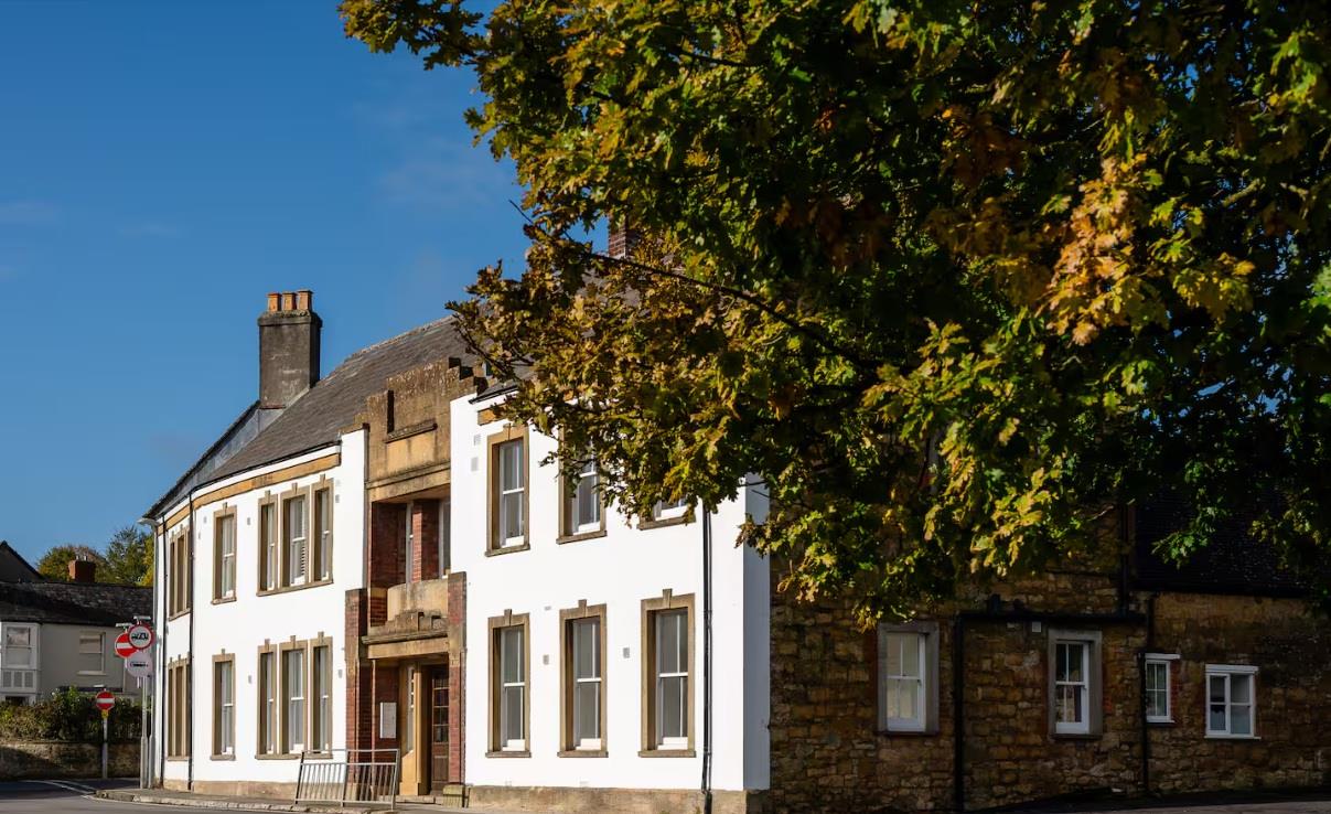 Oborne Road, Sherborne, DT9