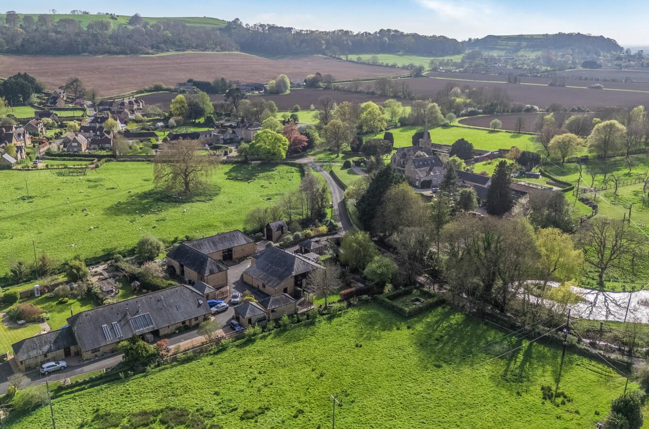 Downyard Compton Pauncefoot, BA22