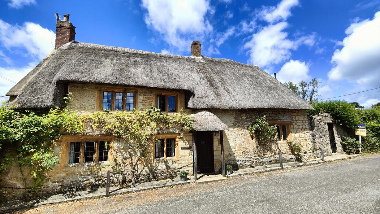 North Street Bradford Abbas, DT9