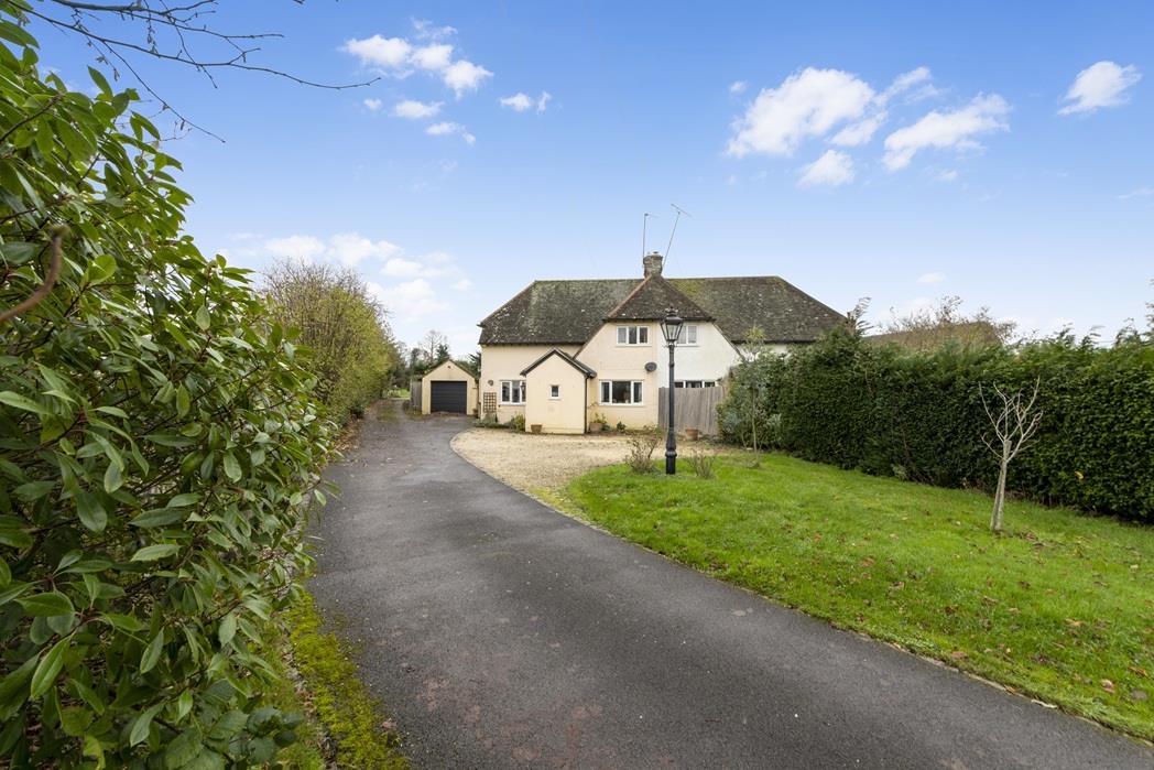 Longburton, Sherborne, DT9