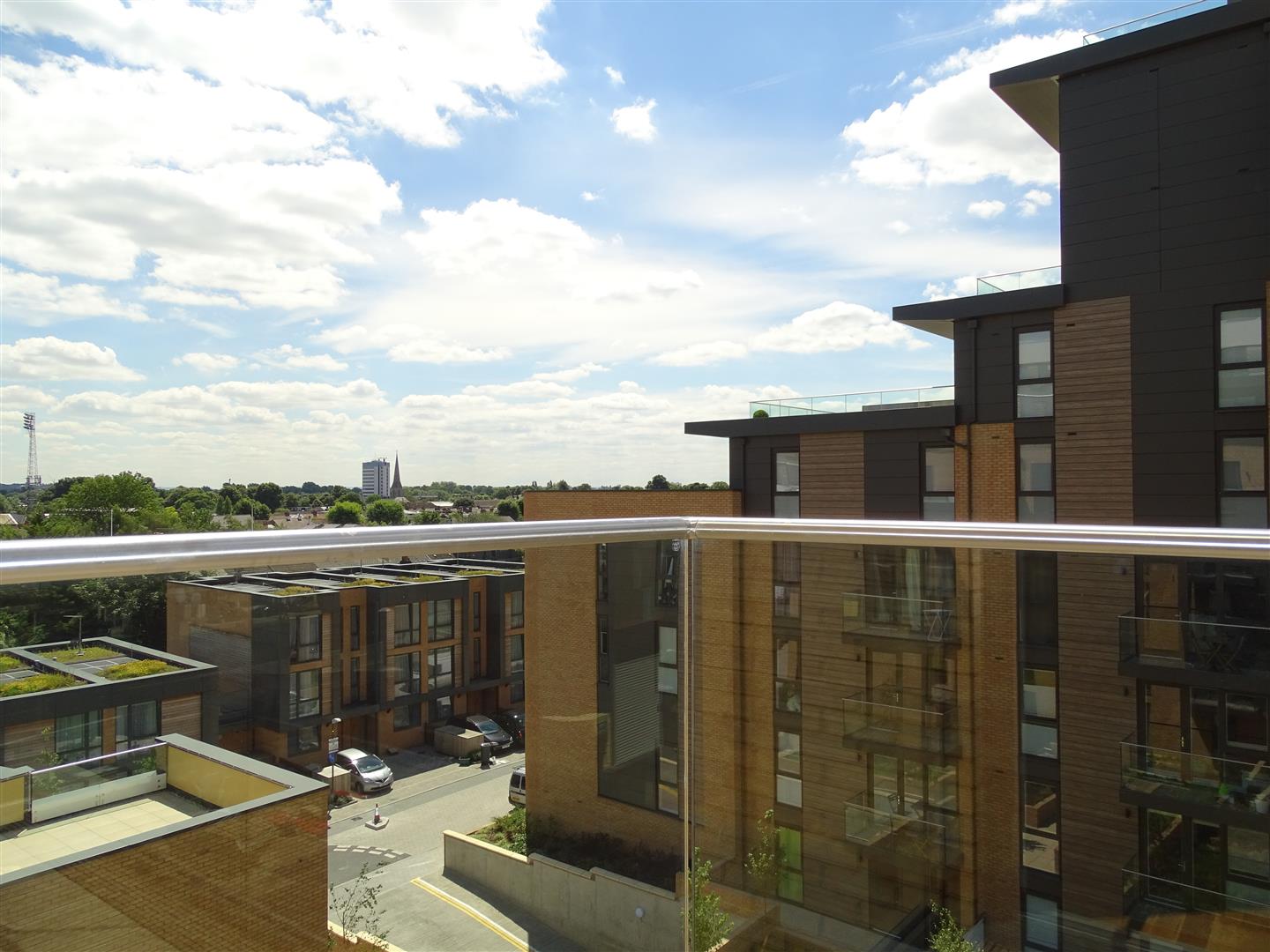 Ealing Road, Brentford, TW8