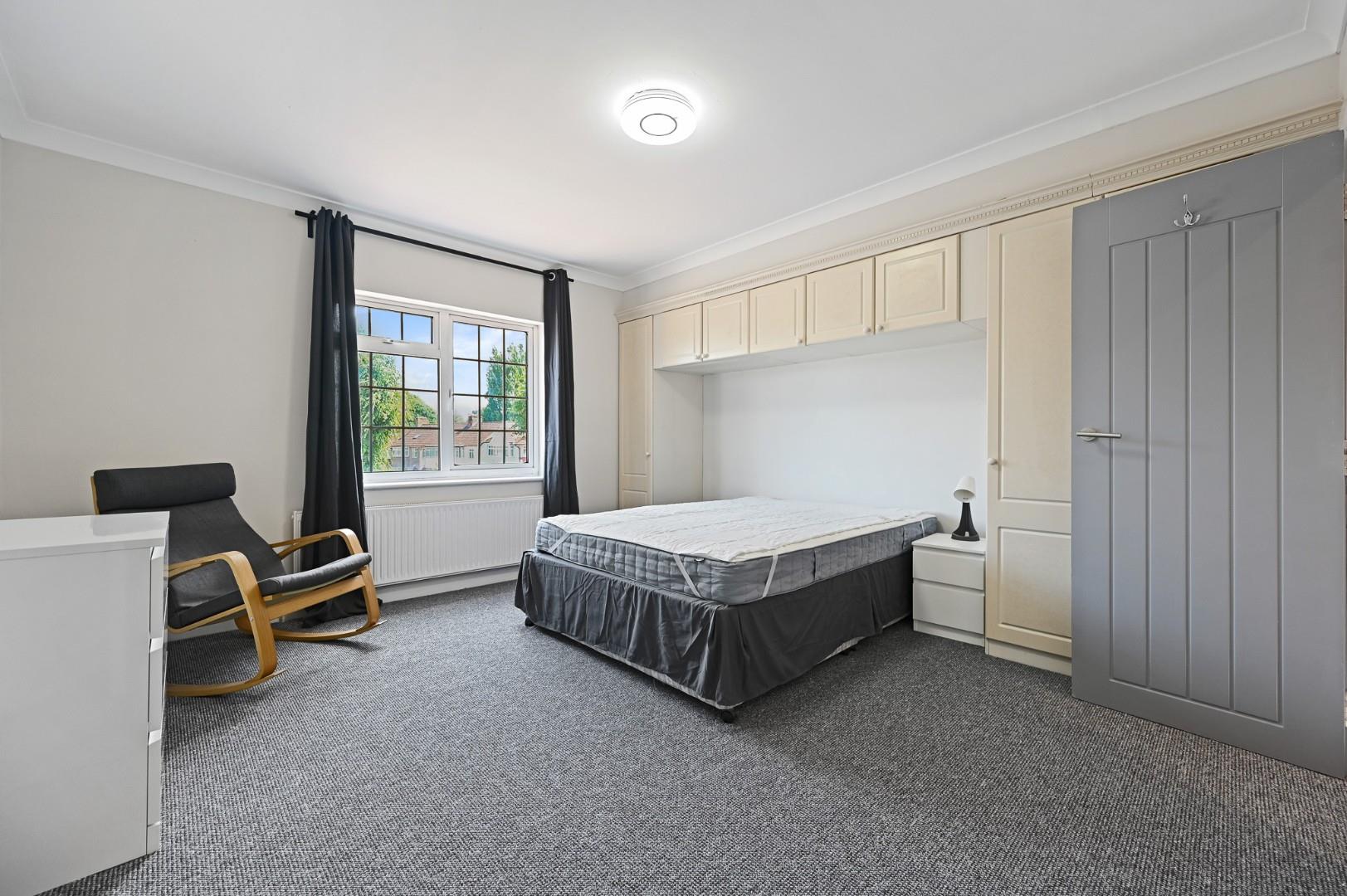 Mansell Road, Greenford, UB6