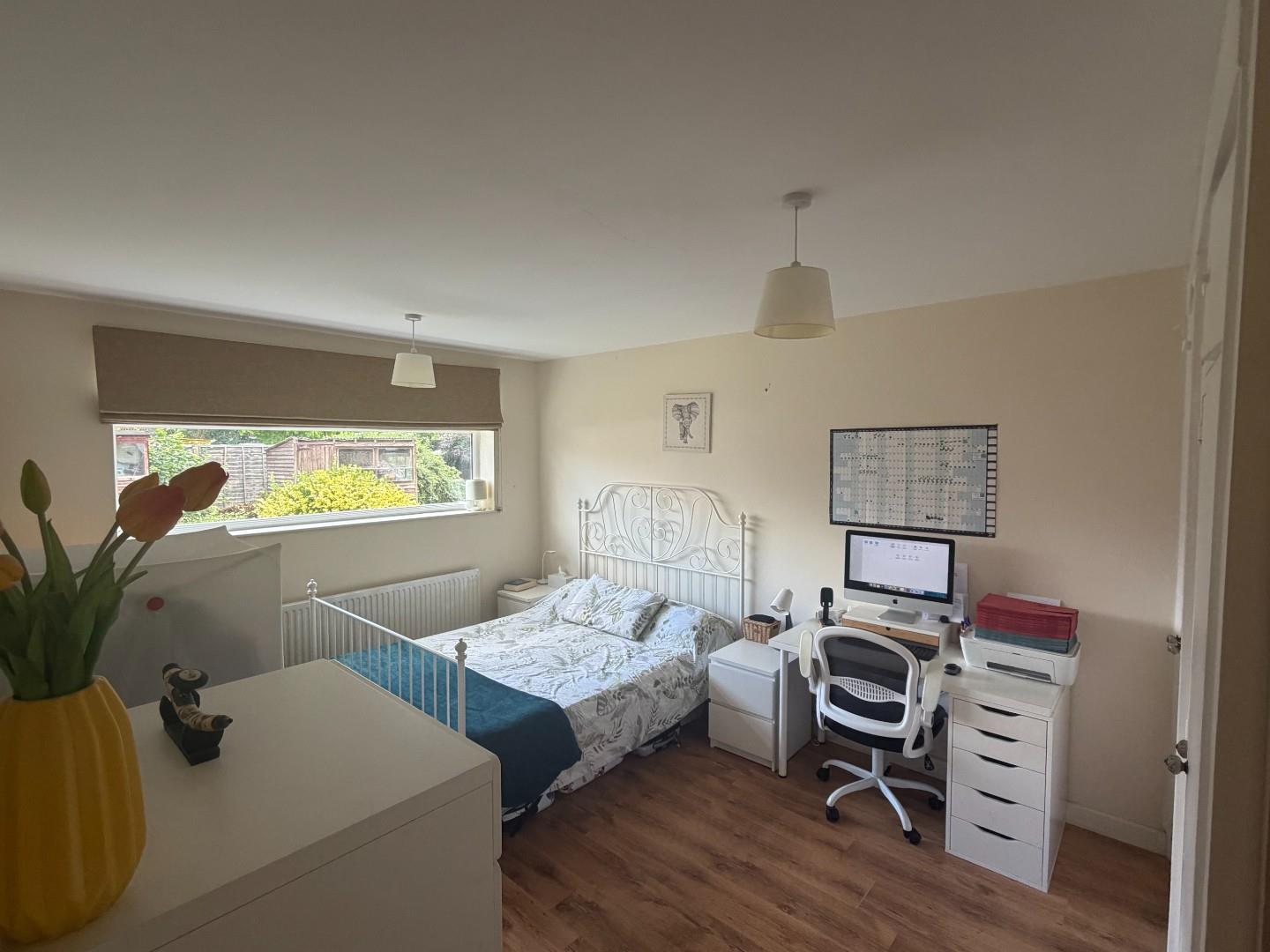 Lismore Close, Isleworth, TW7