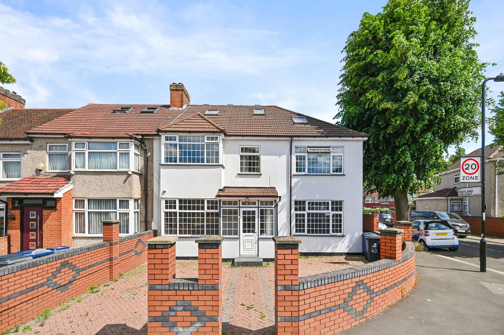 Mansell Road, Greenford, UB6