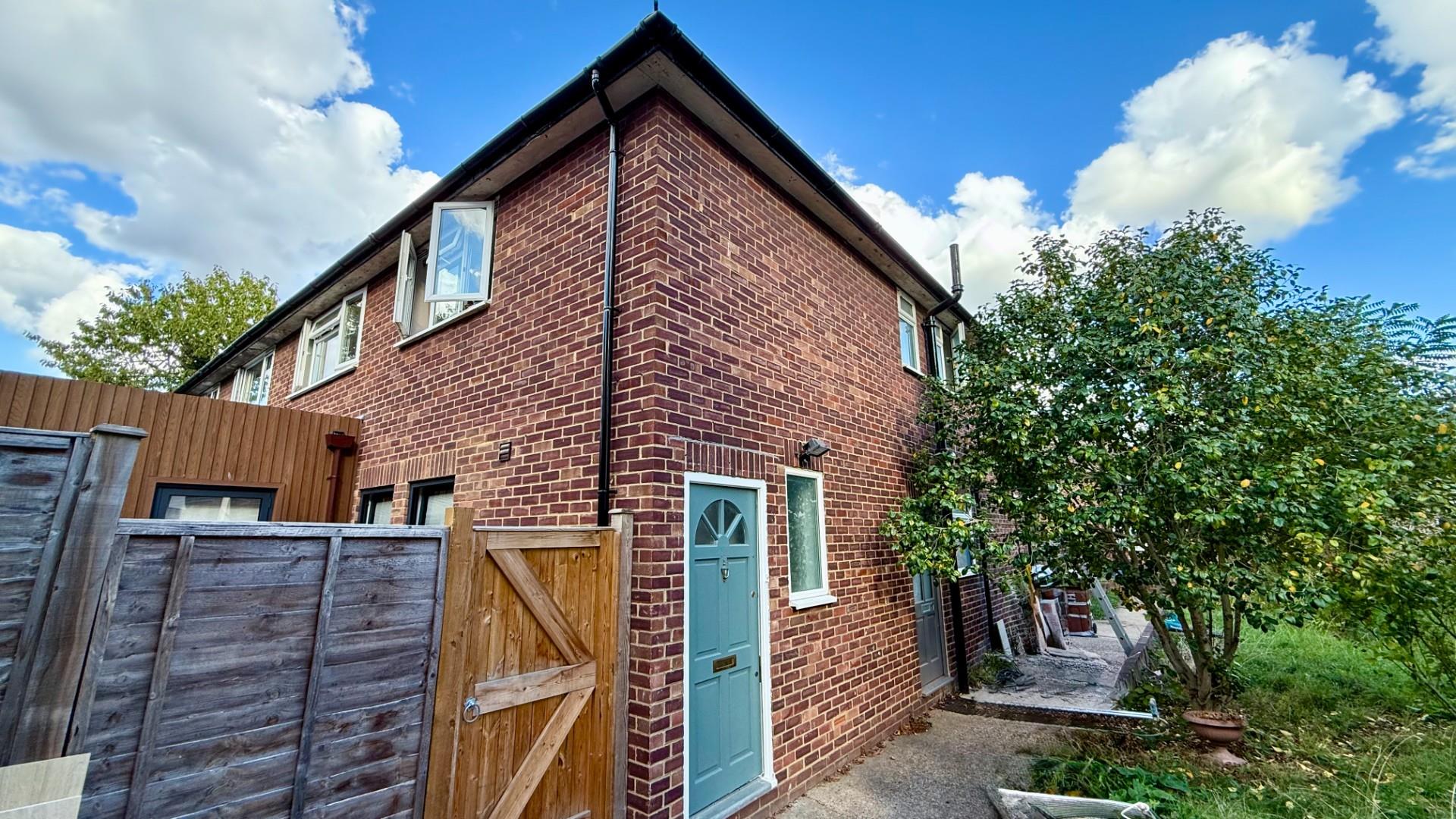 Lismore Close, Isleworth, TW7