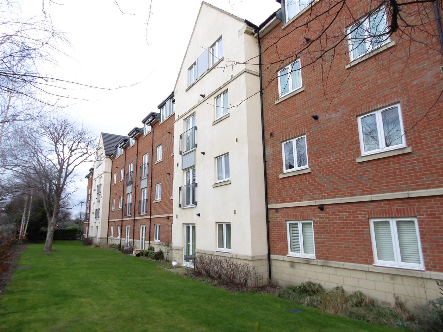 Academy Place, Isleworth, TW7