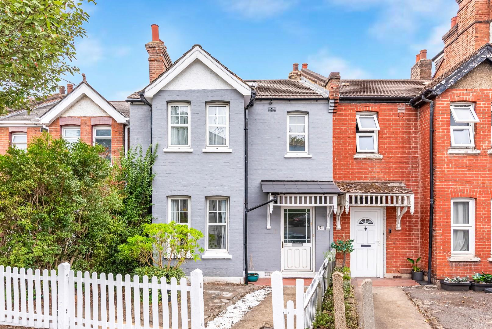 York Road Acton, W3