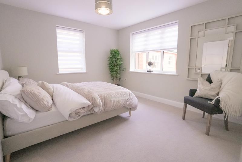 Meadow Court, Iver, SL0