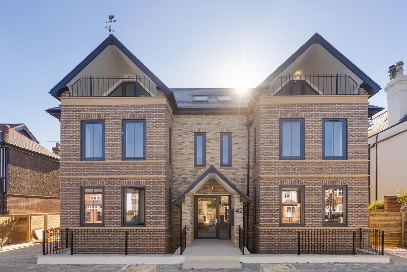 Creswick Road, Acton, W3