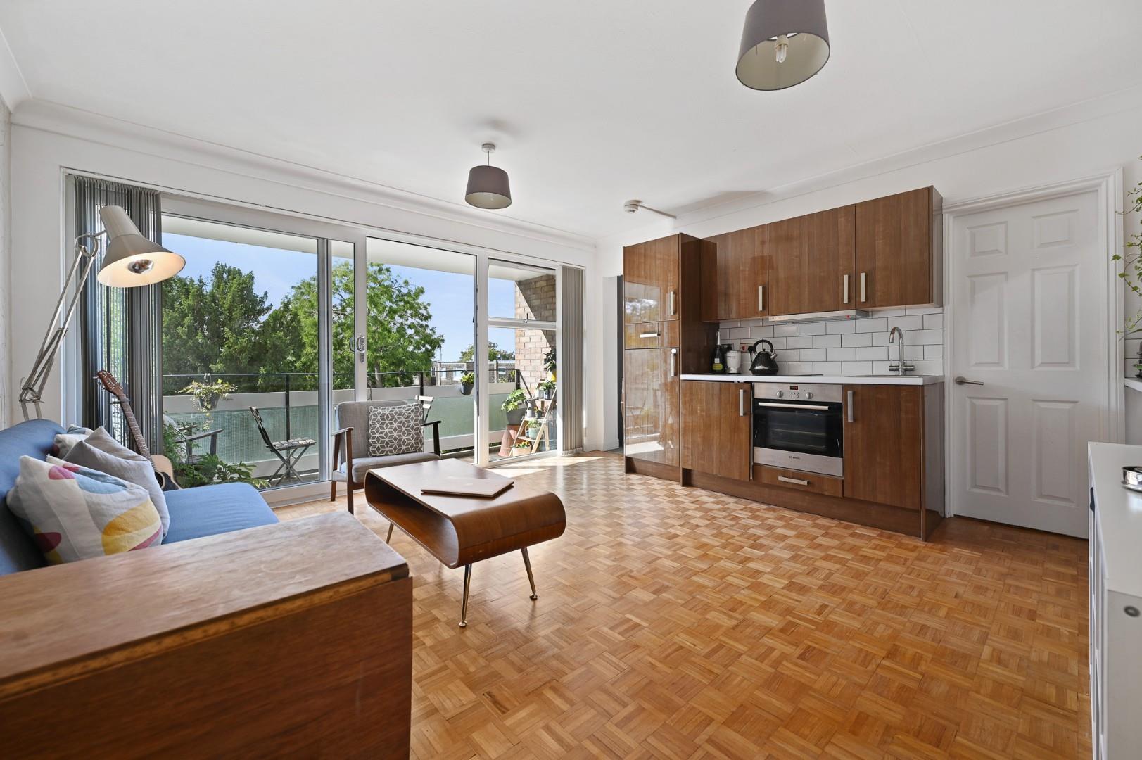 Malvern Way, Ealing, W13