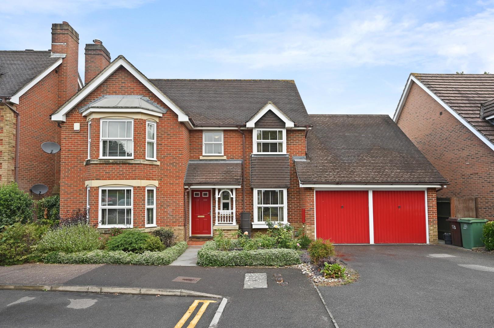 Lawson Walk, Carshalton, SM5