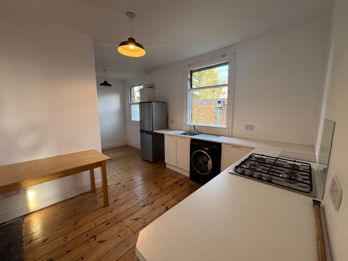 Newton Avenue, London, W3