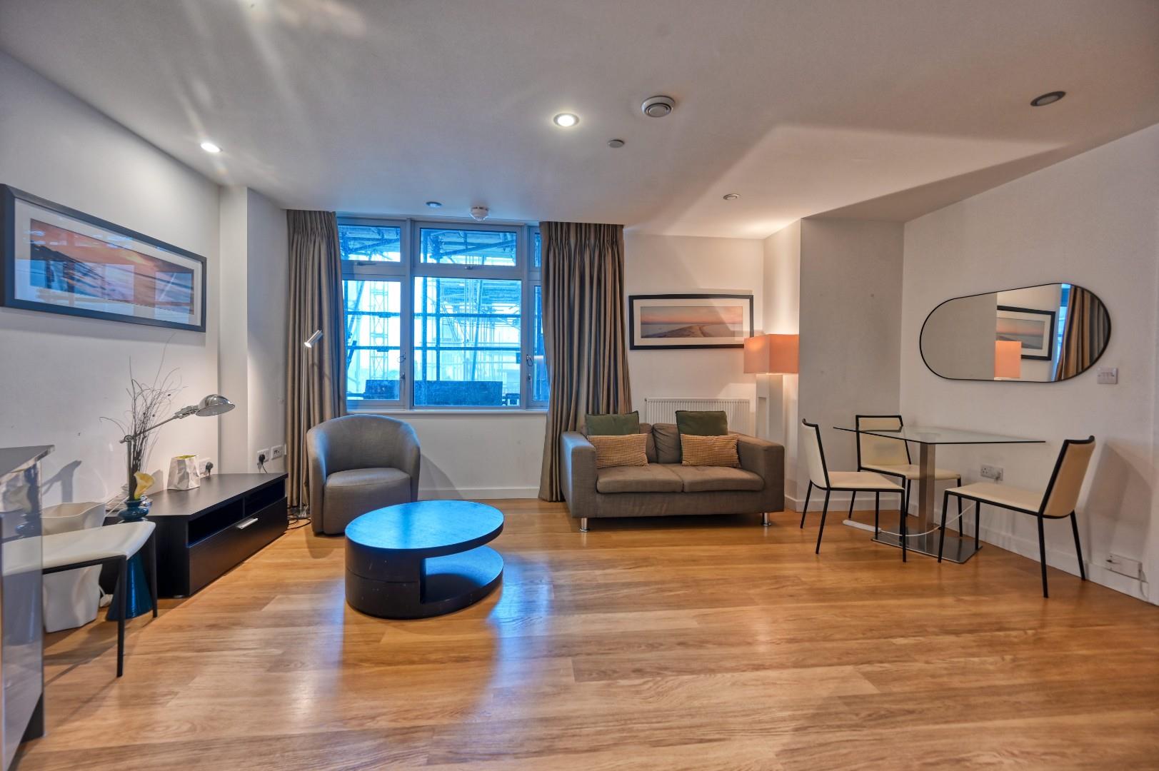 Ross Way, Limehouse, E14