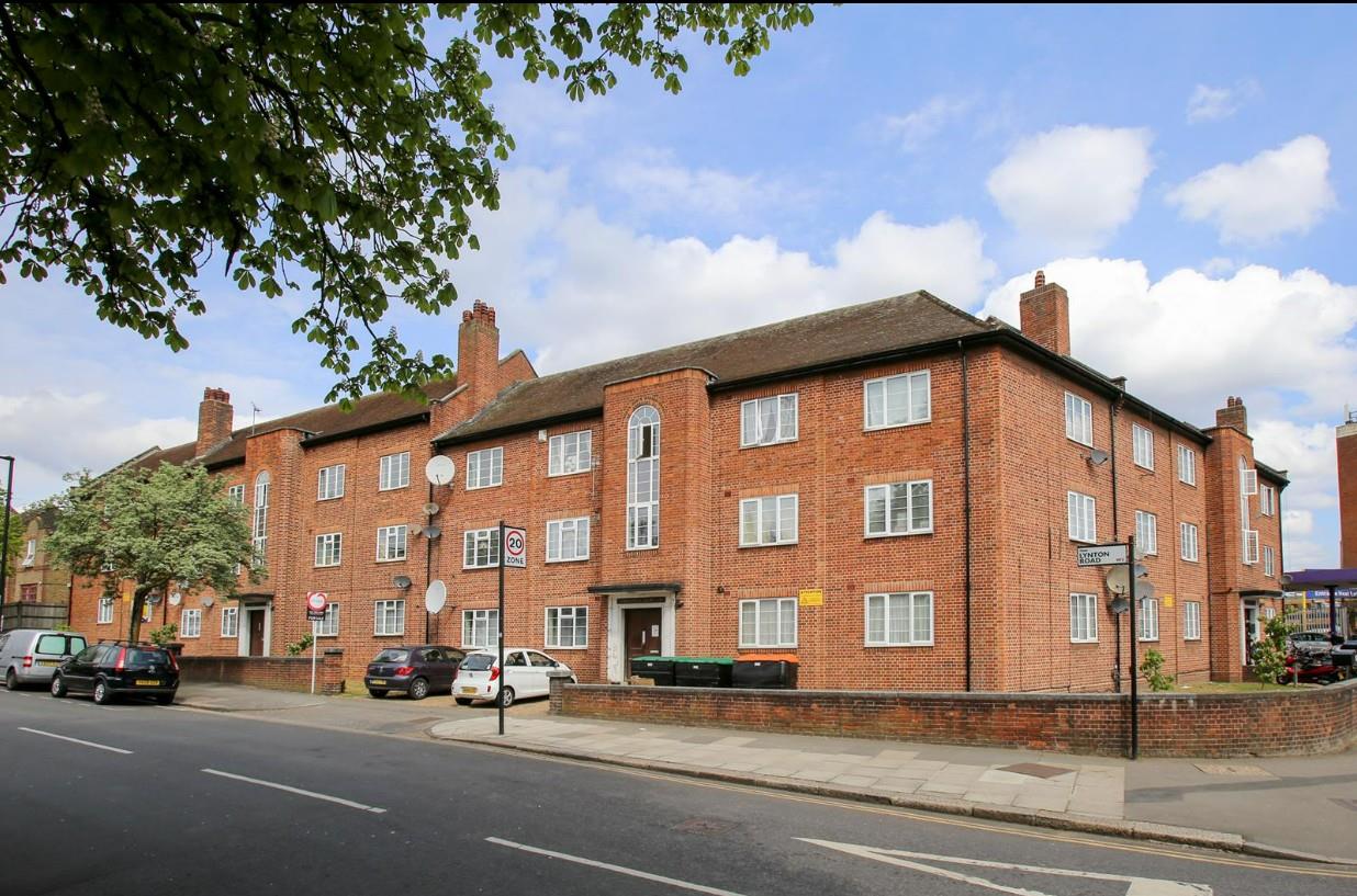 Lynton Road, Acton, W3