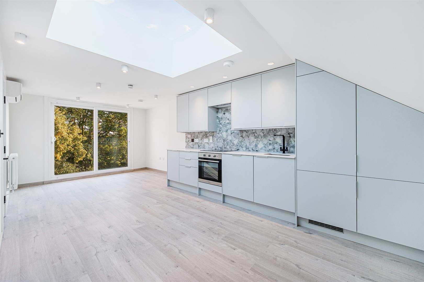 King Edwards Gardens, Acton, W3