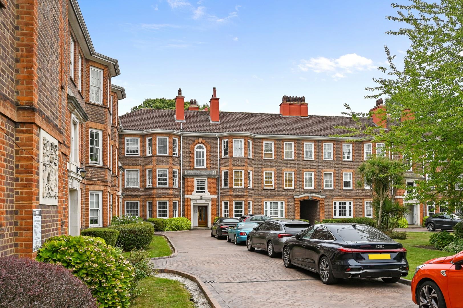 Bromyard Avenue, London, W3