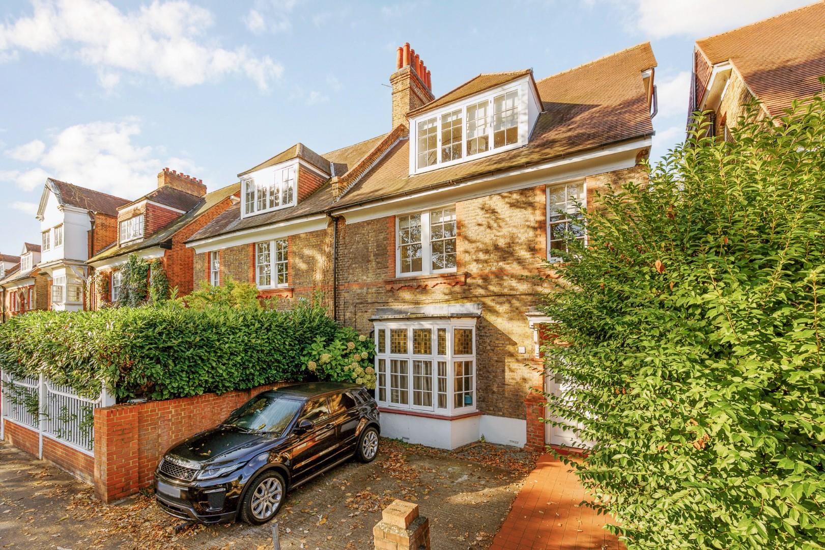 The Avenue, Chiswick, W4