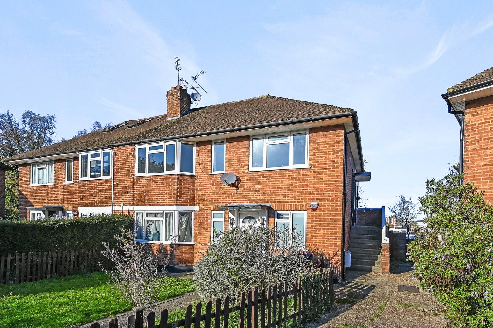 Hathaway Gardens, Ealing, W13