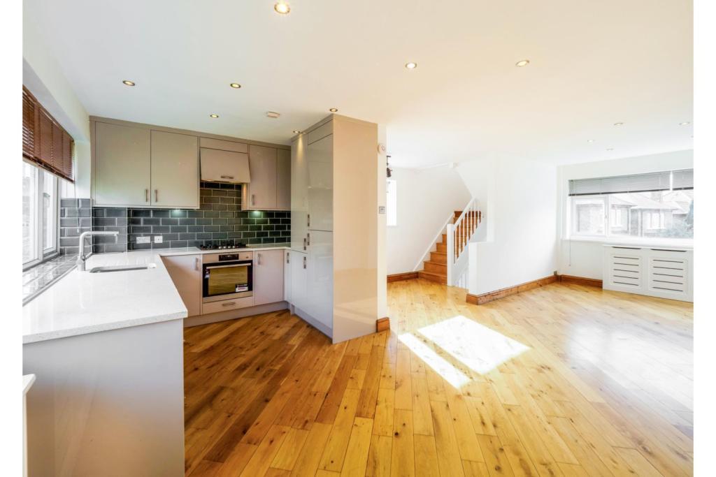 St. Leonards Road, Ealing, W13