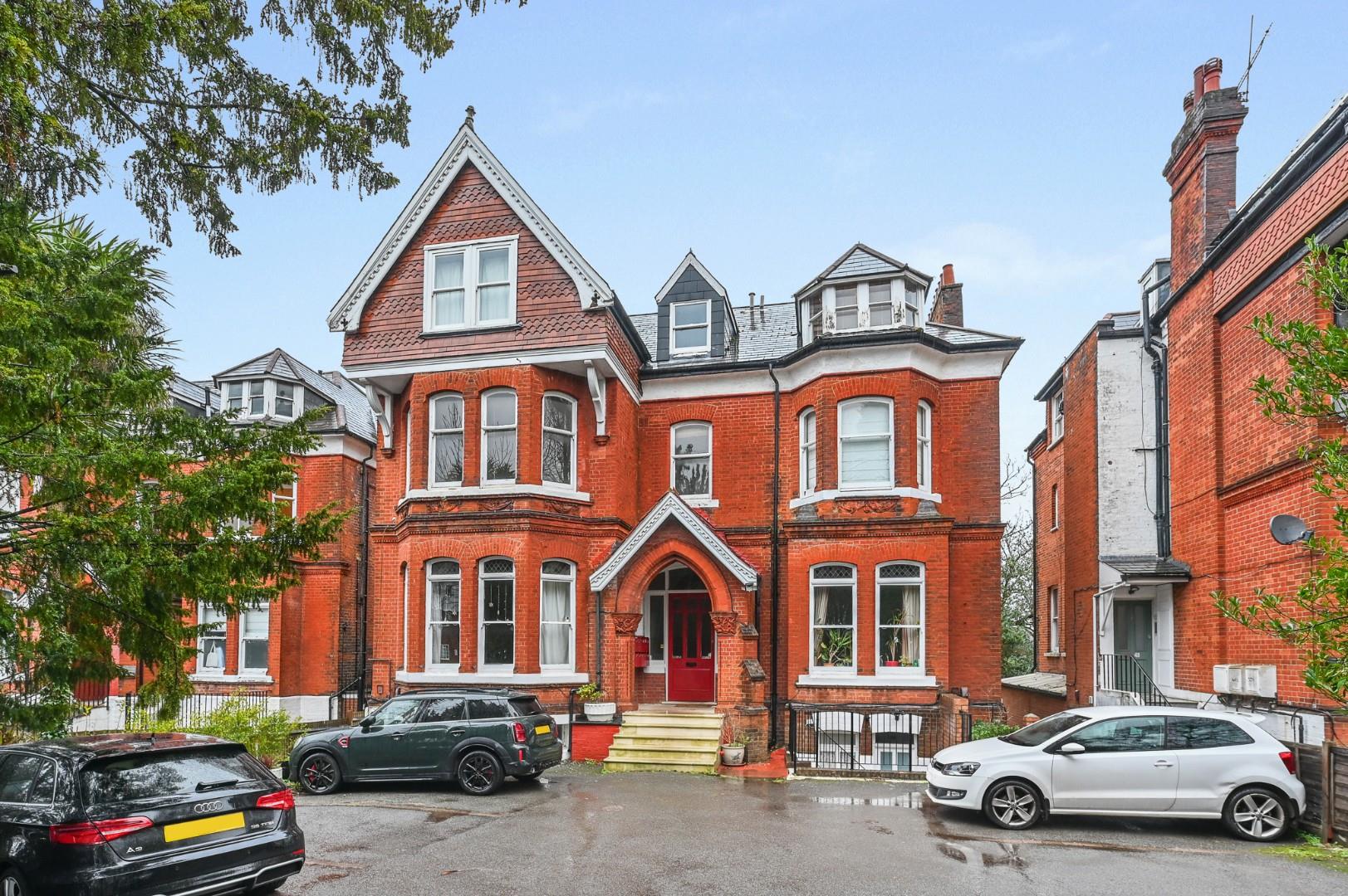 Mount Avenue, Ealing, W5