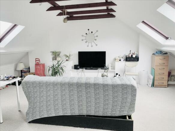 Blakesley Avenue, Ealing, W5