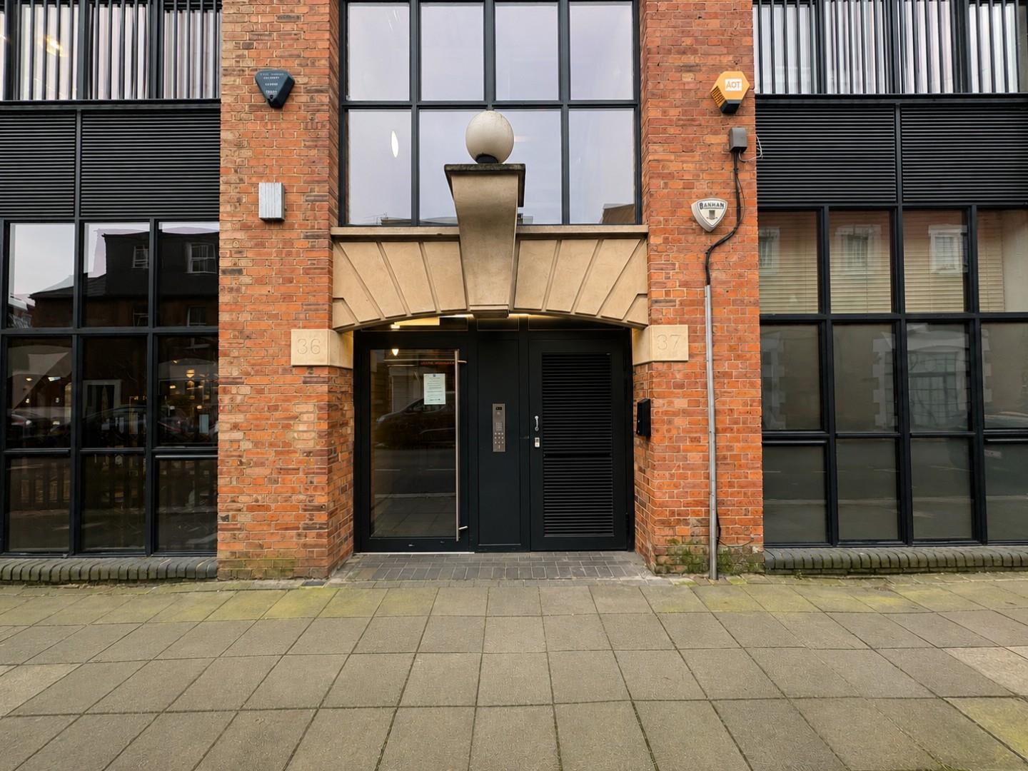 Warple Way, Acton, W3