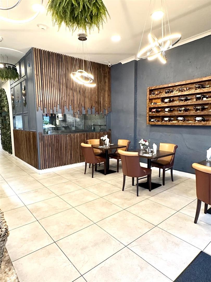 Gunnersbury Lane, Acton, W3