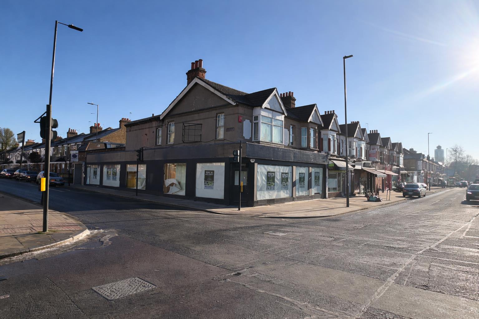 South Ealing Road, Ealing, W5