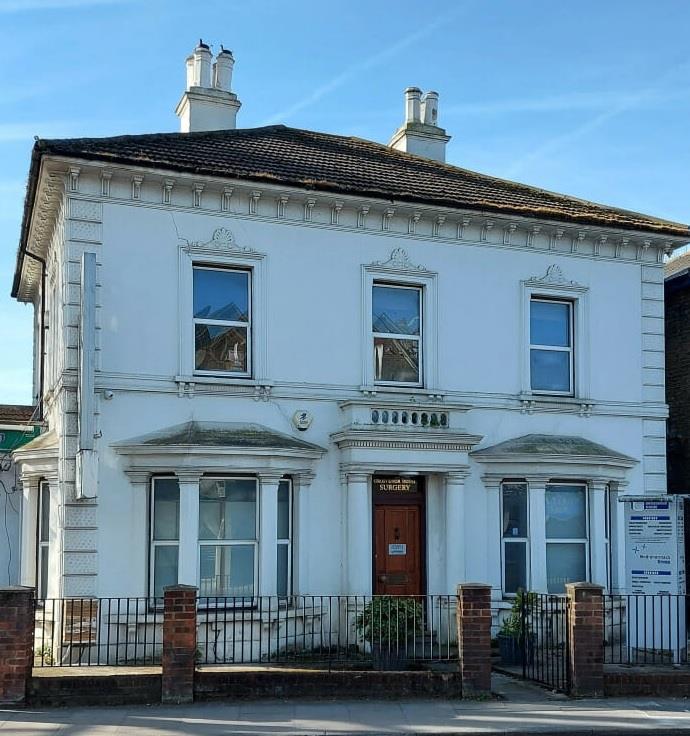 Broadway, Ealing, W13