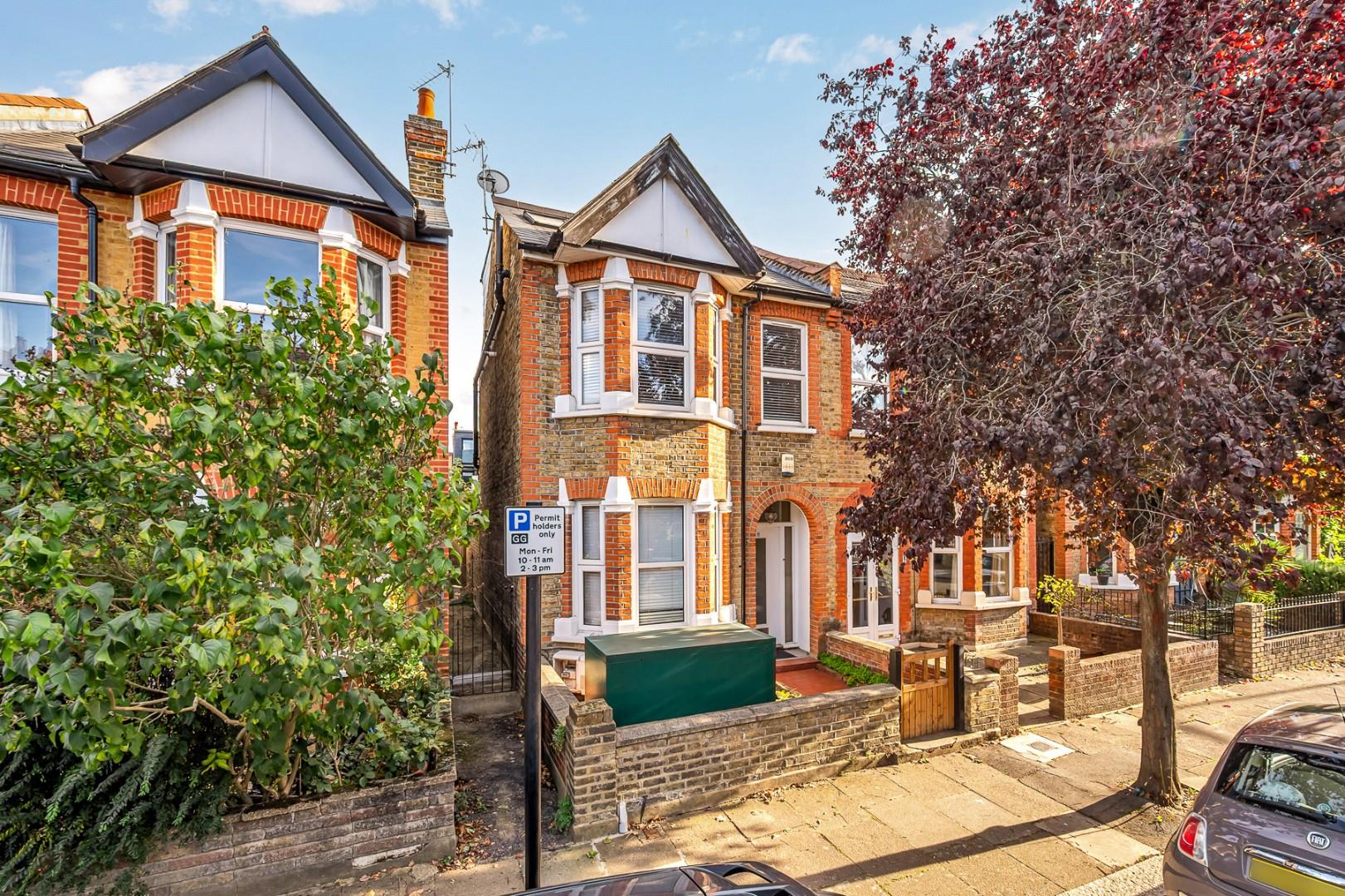 Clitherow Avenue, Hanwell, W7