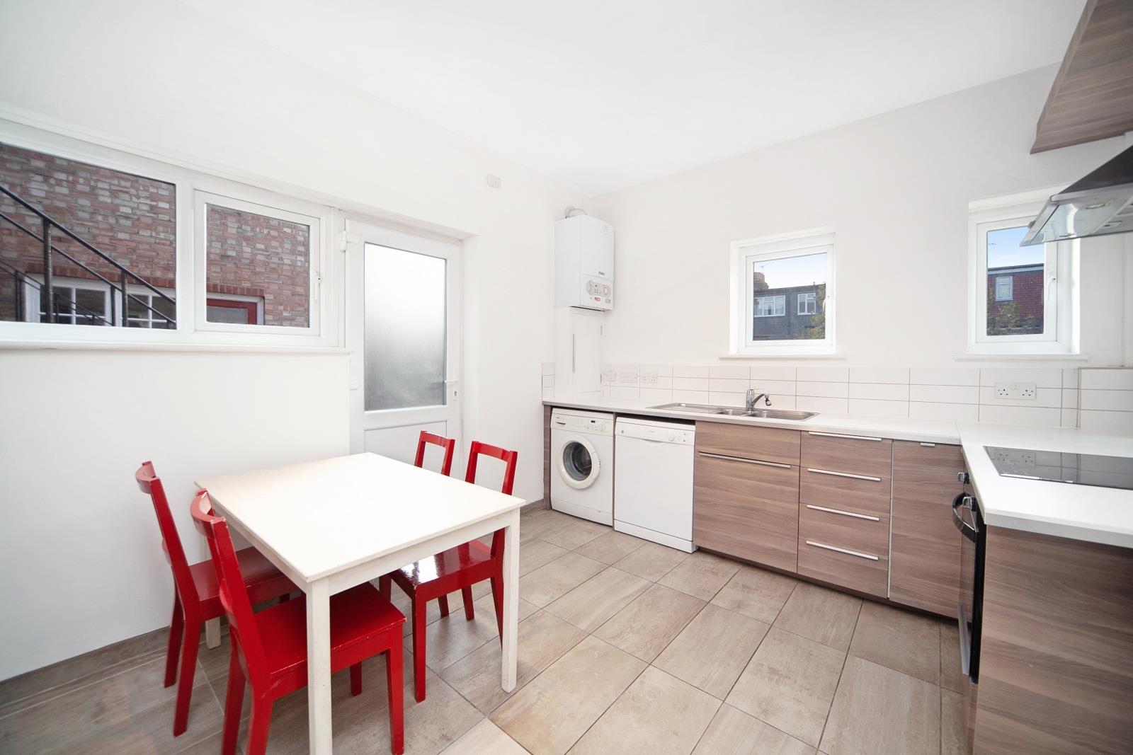 South Ealing Road, Ealing, W5