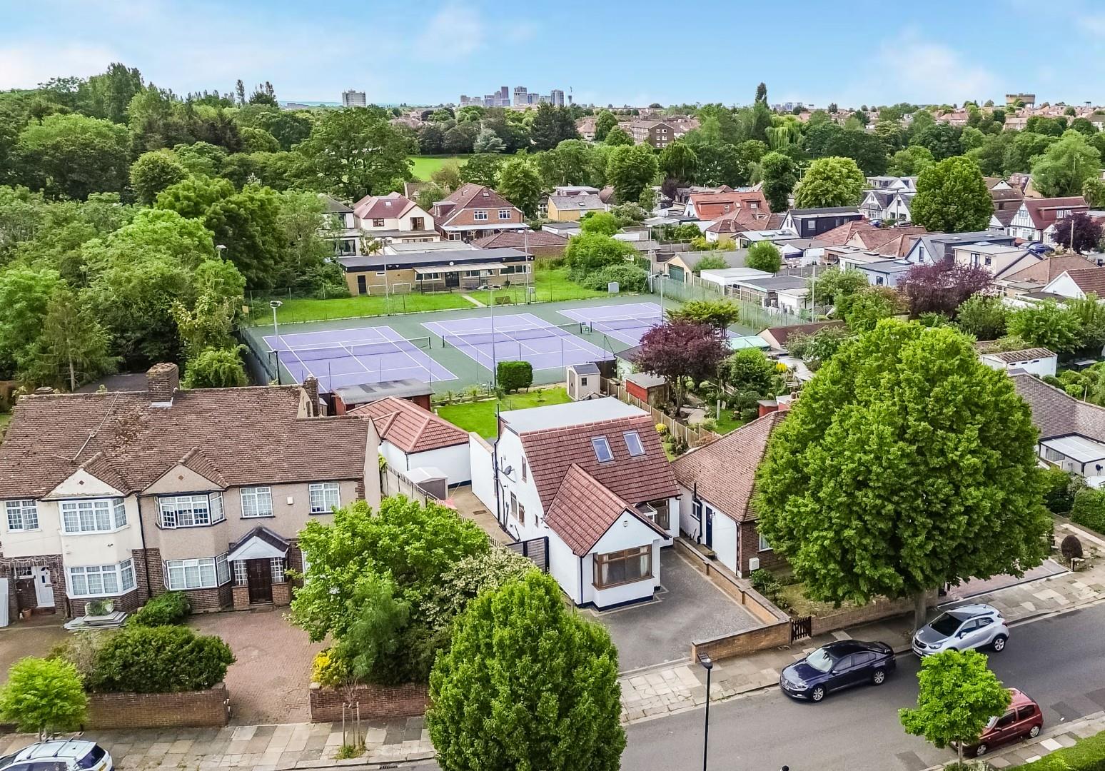 Greenford Gardens, Greenford, UB6