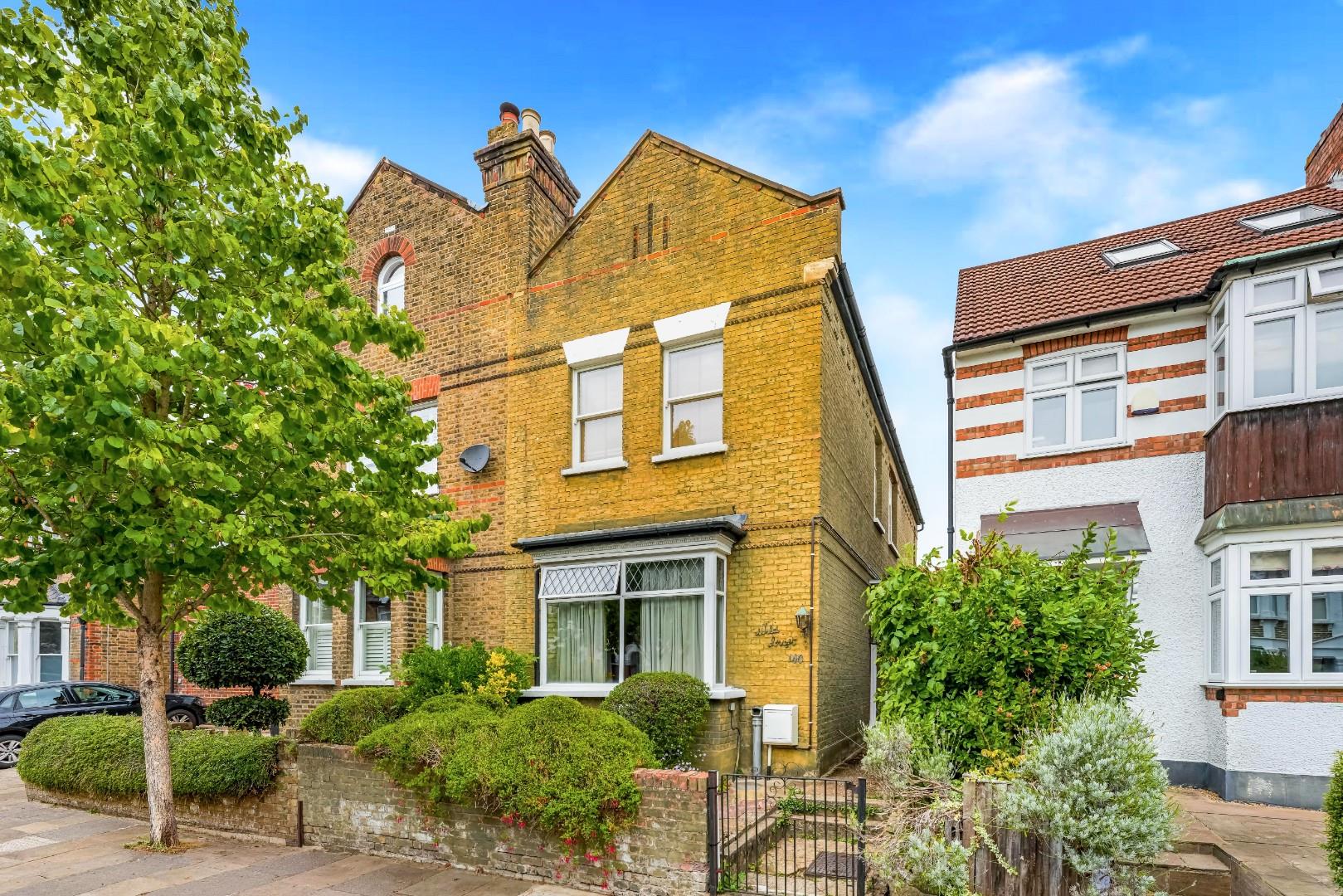 Murray Road, Ealing, W5