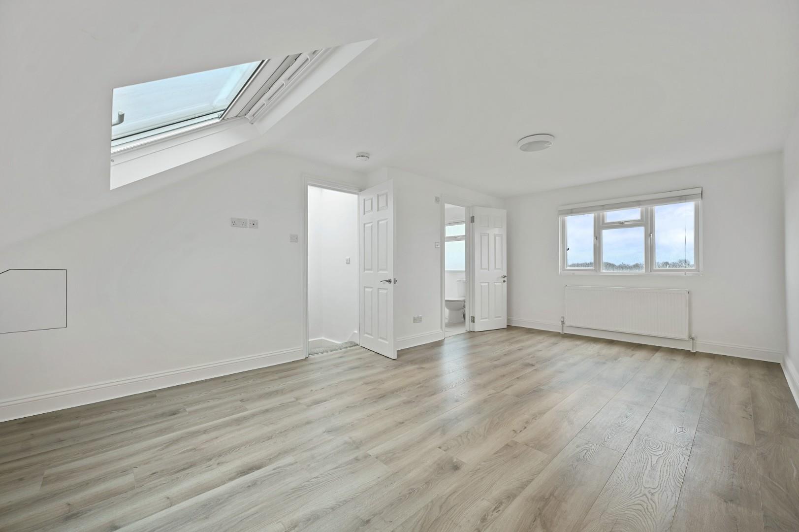 Burnham Way, Ealing, W13