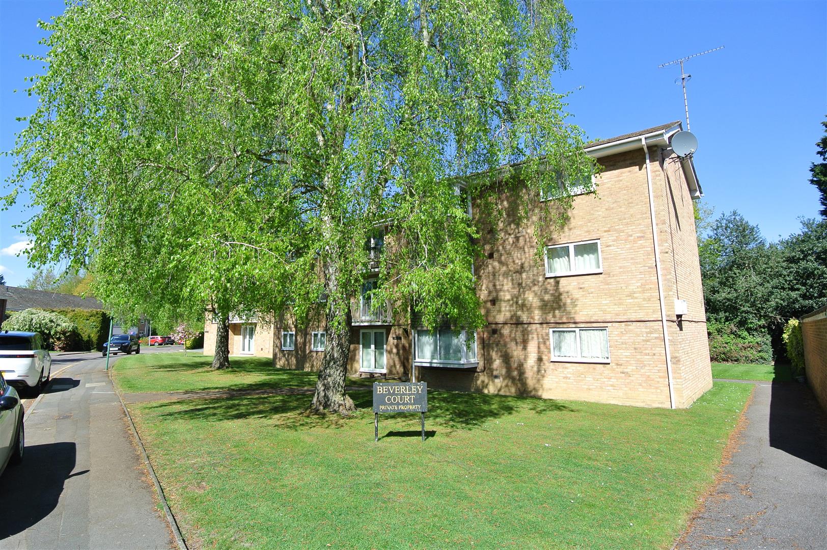 Cedar Drive, Ascot